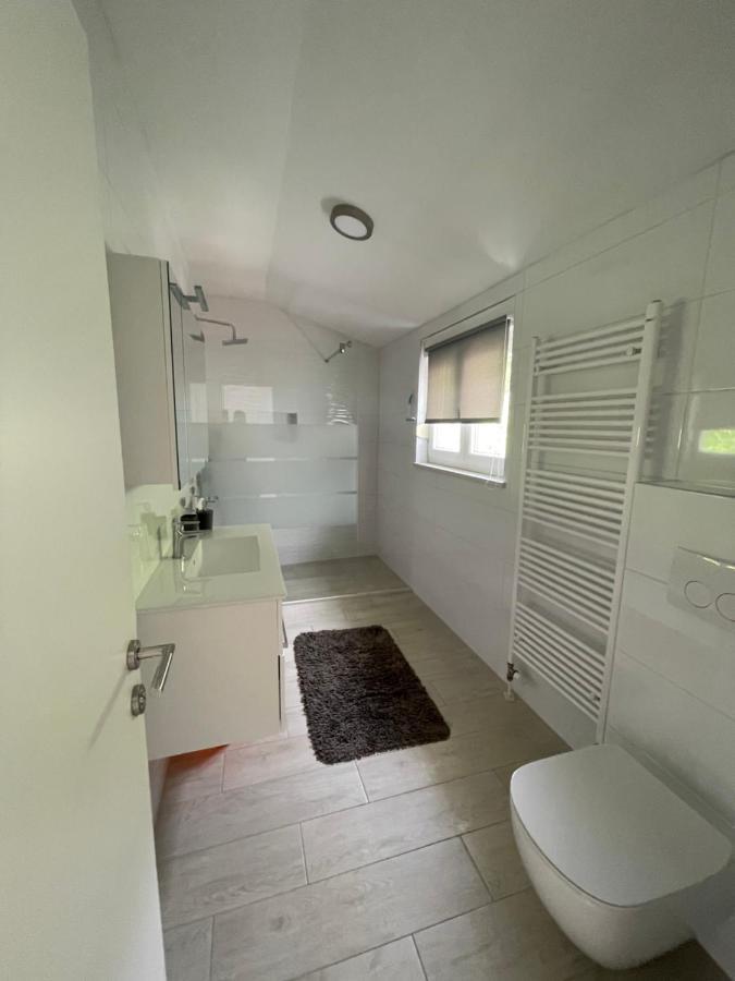 Apartman Mili Baška Voda Exterior foto